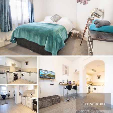 Beautiful Central Exeter Apartment Extérieur photo